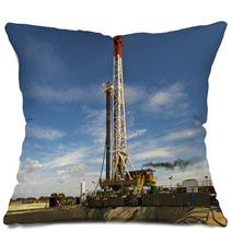 View Of The Land Rig Across The Sump Pit Pillows 63654667