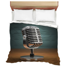 Vintage Microphone On Green Background. Retro Style. Bedding 67696222
