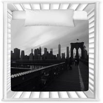 Vista De Manhattan Desde El Puente De Brooklyn New York Nursery Decor 63285570