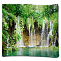 Waterfall At Plitvice National Park, Croatia Blankets 36886660