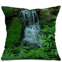 Waterfall Pillows 2480139