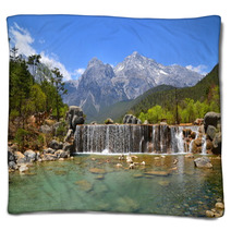 Waterfalls Of Alpine Mountains Blankets 65756764