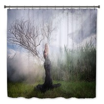 Weird Female Figure Beckoning Someone From The Morning Mist Bath Decor 54042248