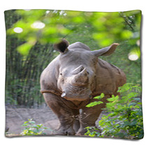 White Rhinoceros Blankets 65939191