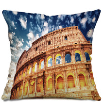 Wonderful View Of Colosseum In All Its Magnificience - Autumn Su Pillows 48144301