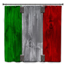 Wooden Italian Flag Bath Decor 47479515