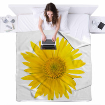 Yellow Daisy Blankets 64258545