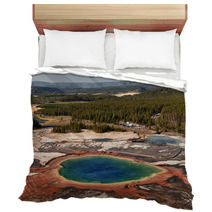Yellowstone Grand Prismatic Spring Aerial View Bedding 60875350