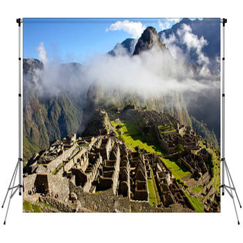 Amanece En Machu Picchu Fleece Backdrop