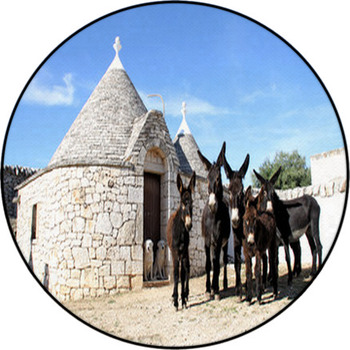 Asino Martinese Con Trullo Round Rug