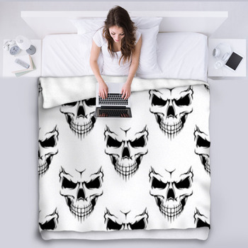 Black Danger Skull Seamless Pattern Fleece Blanket