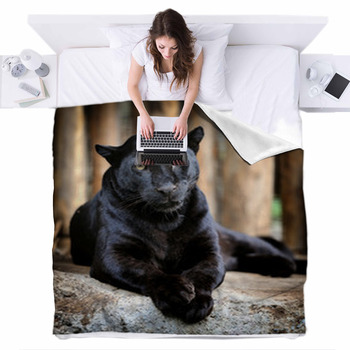 Black Leopard Fleece Bed Blanket