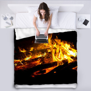 Brennendes Lagerfeuer Fleece Blanket