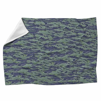 Camouflage Perfectly Seamless Texture Fleece Blanket