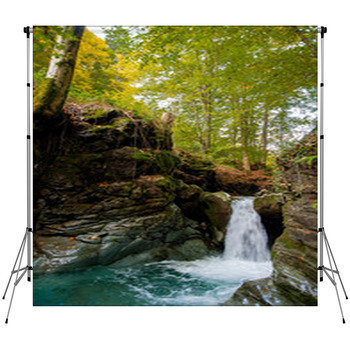 Casccata Fleece Backdrop