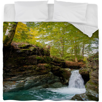 Casccata Fleece Bed Blanket