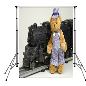 Conductor With Enging Pole Pocket Backdrop