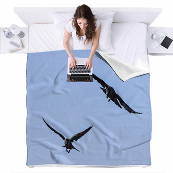 Corvi In Volo Fleece Bed Blanket