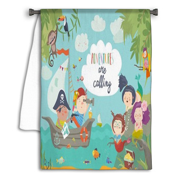 Cute Pirates And Beautiful Mermaids Towel