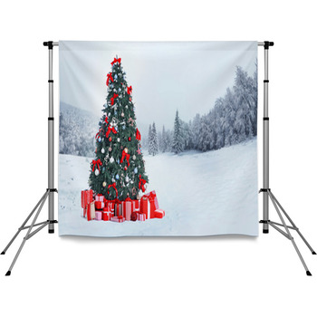 Decorated Christmas Tree With Pole Pocket Backdrop