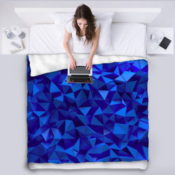Displaced 3d Triangular Background Fleece Blanket