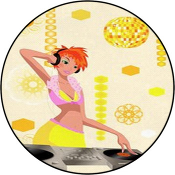 DJ With Headphones And Turntable Mixing Beat Round Rug