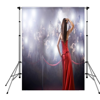 Famous Woman Posing In Front Of Pole Pocket Backdrop