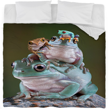 Frog Pile Fleece Bed Blanket