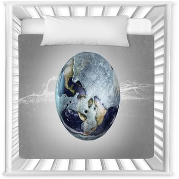 Frozen Globe Baby Crib Comforter