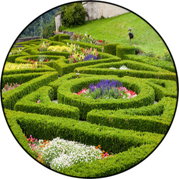 Giardino E Siepi Al Castello Di Gruyere Round Rug