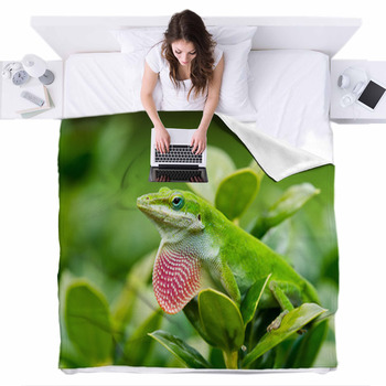 Green Anole Lizard (Anolis Fleece Bed Blanket