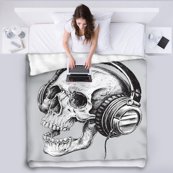 Hand Drawn Sketchy Skull With Headphones Fleece Blanket