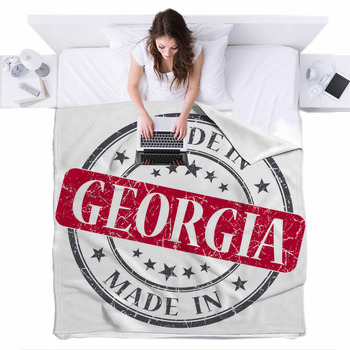 Made In Georgia Red Round Grunge Fleece Bed Blanket
