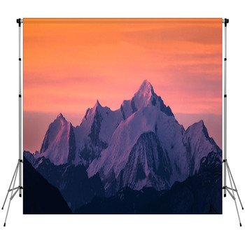 Mont Blanc Fleece Backdrop