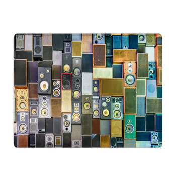 Music Speakers On The Wall In Retro Vintage Bath Mat