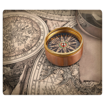 Old Compass Area Rug