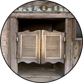 Old Western Swinging Saloon Doors With Sign Round Rug