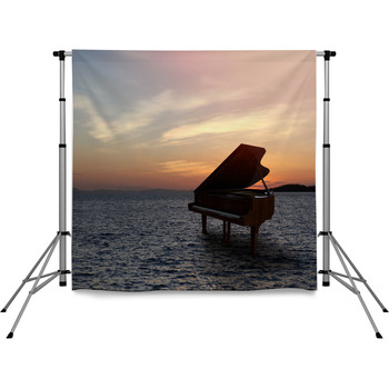 Piano Outside Shot At Beach Pole Pocket Backdrop