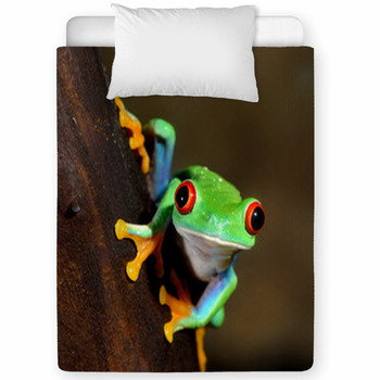 Red Eye Frog Poisonous Amphibian In A  Toddler Comforter