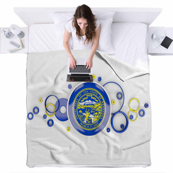 Round Flag Of Nebraska With Circles Fleece Bed Blanket