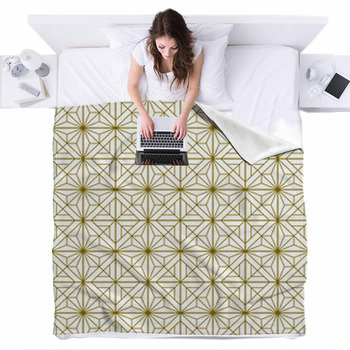 Geometric fleece online blanket