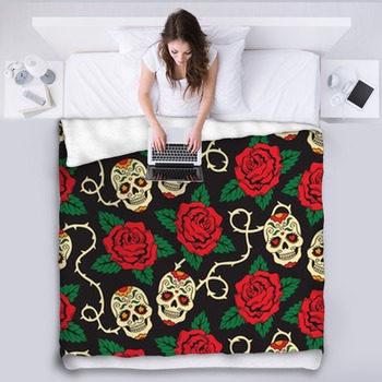 Seamless With Mexican Skulls Fleece Blanket