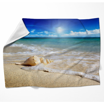 Seashell On The Beach (shallow DOF) Woven Throw Blanket