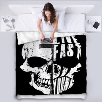 Skull Tee Graphic Design Fleece Blanket