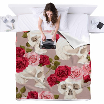 Skulls And Roses Seamless Fleece Bed Blanket