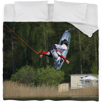 Sprung II Fleece Bed Cover