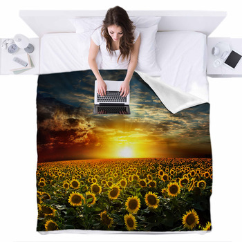 Sunflower Fleece Bed Blanket