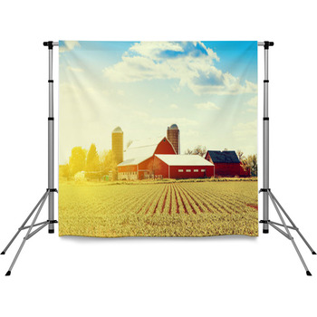 Traditional American Farm Pole Pocket Backdrop