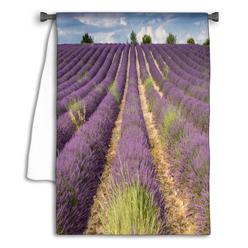 Vento Forte Sulla Lavanda In Fiore Provenza Towel