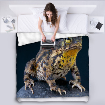 Warty Toad / Bufo Granulosa Fleece Blanket